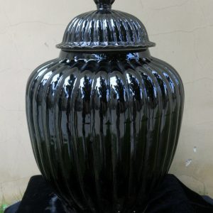 WRYMA30 Black melon Ceramic Jar 