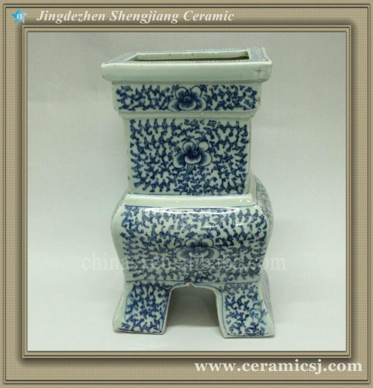 RYWD03 Ming Dynasty antique blue and white vase