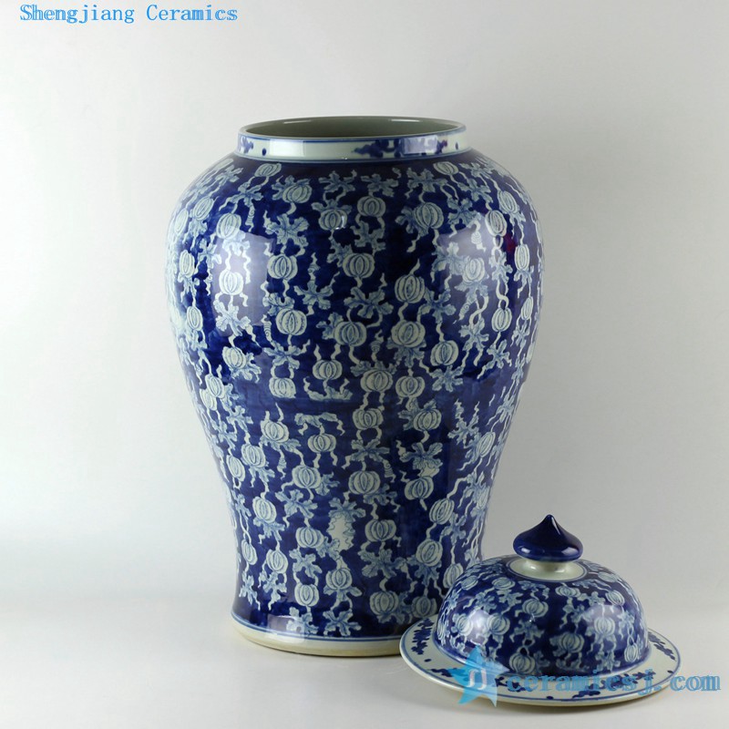 Blue and white porcelain with melon and fruit design RYLU19