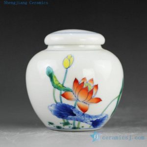 14AS69 8.5cm Chinese hand painted Porcelain Tea Jar Waterlily doucai design