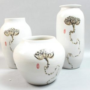 Jingdezhen set of 3 modern vases and gifts