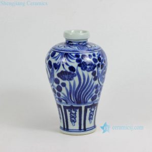 RZCM08 8.5" Blue White Fish Weed Ceramic Vase