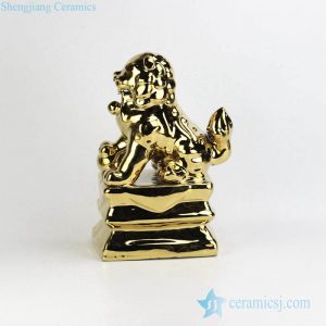 RZGA01-E Gold glaze home adornment pottery ceramic lion gift sculpture