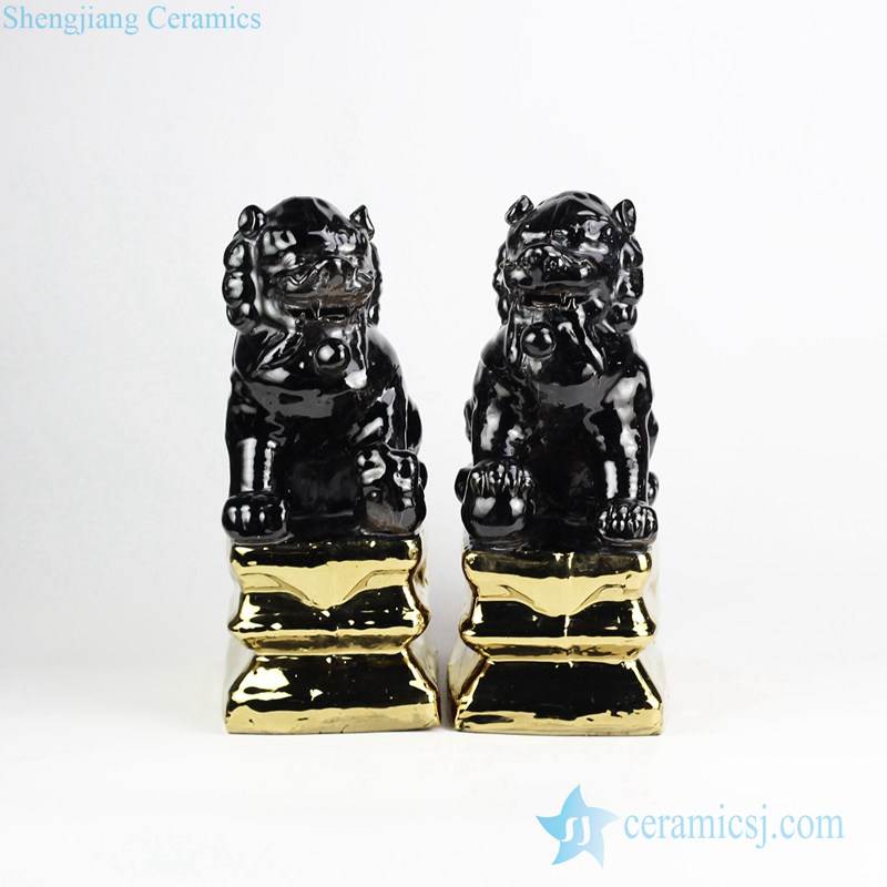 Golden base black lion small porcelain statue