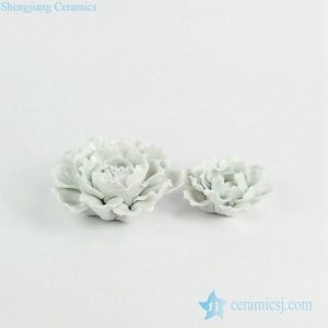 RZKW02 Hand build white porcelain flower sculpture