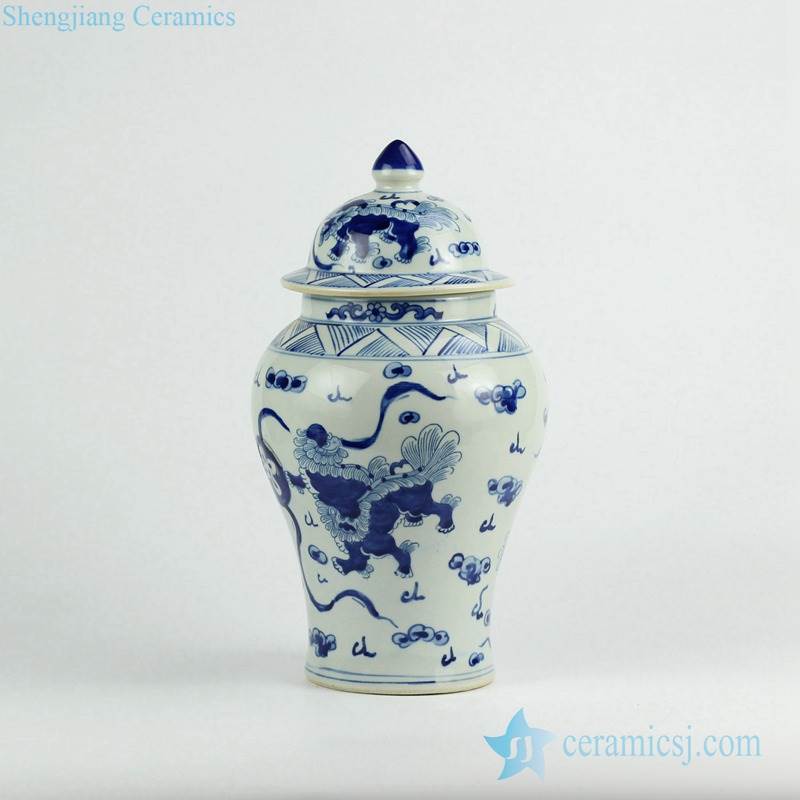New arrival fairy lion playing with silk ball pattern hand craft ceramic ginger jar