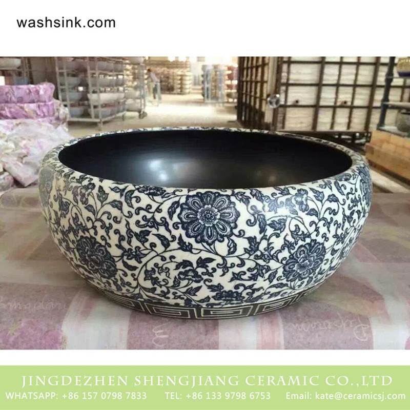 Refurbished home decor blue and white floral Jingdezhen ceramic art basin