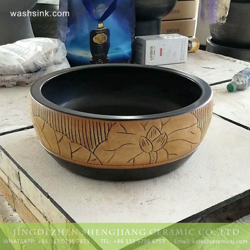Jingdezhen made China style hand carved lotus pattern black wall mounted porcelain washbasin 