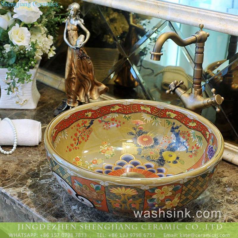 Porcelain city Jingdezhen produce shinny chrysanthemum pattern round old fashioned wash bowl and pitcher 