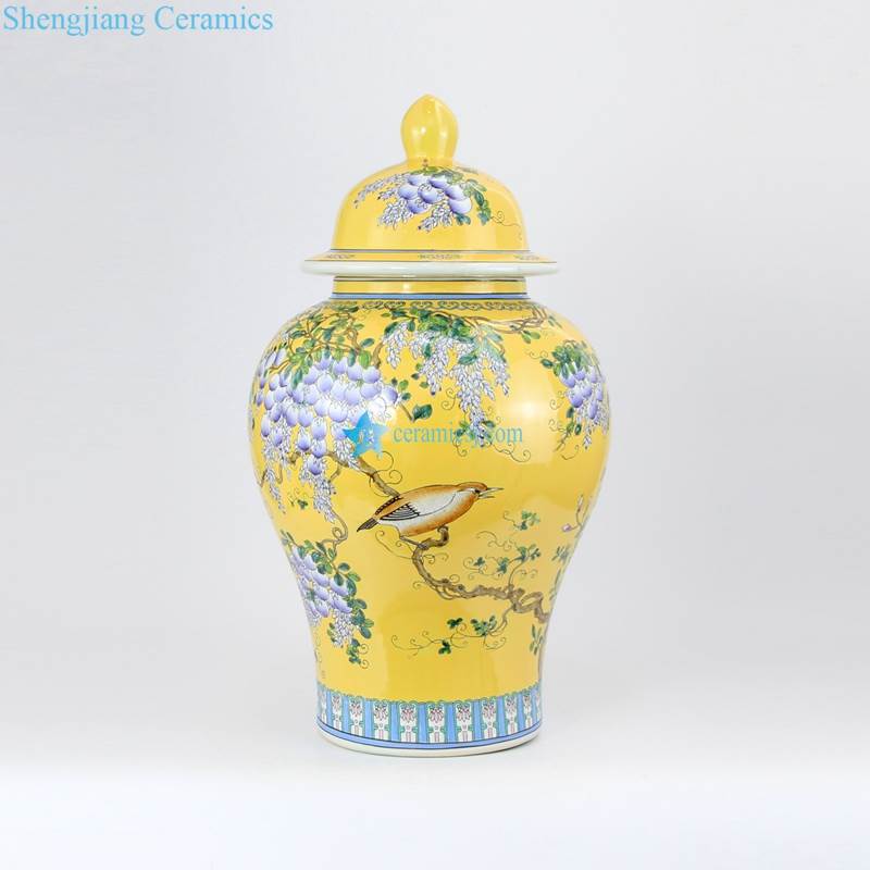 FAMILLE ROSE VASE IS HIGH QUALITY