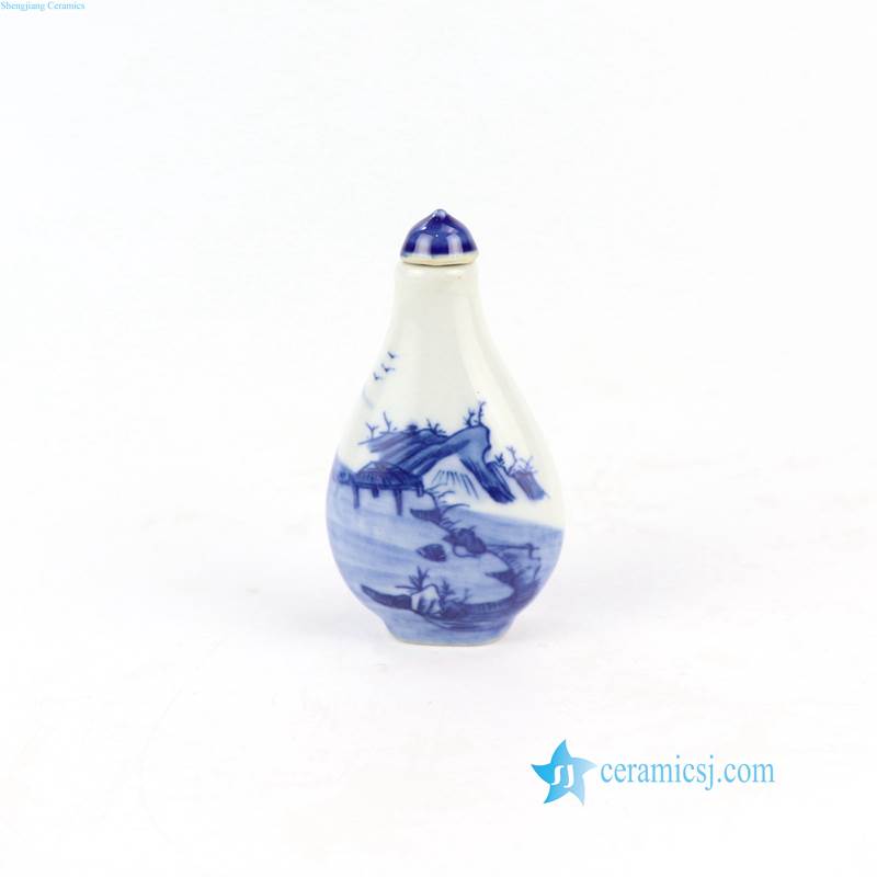 blue and white snuff bottle