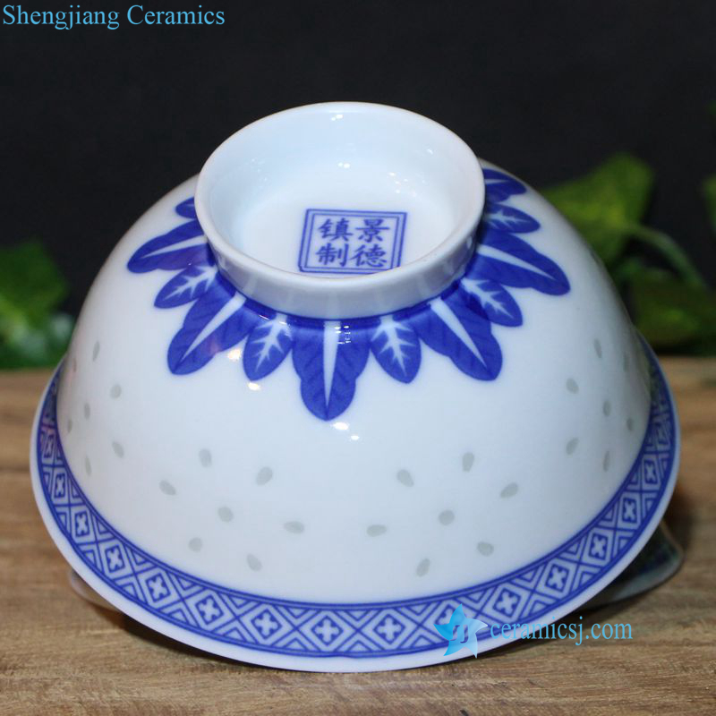 RYYY412-AB   Blue and white red color rice pattern ceramic bowl