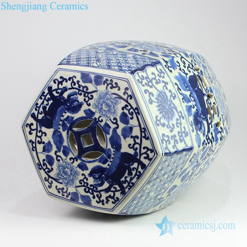 Chinese lion porcelain seat