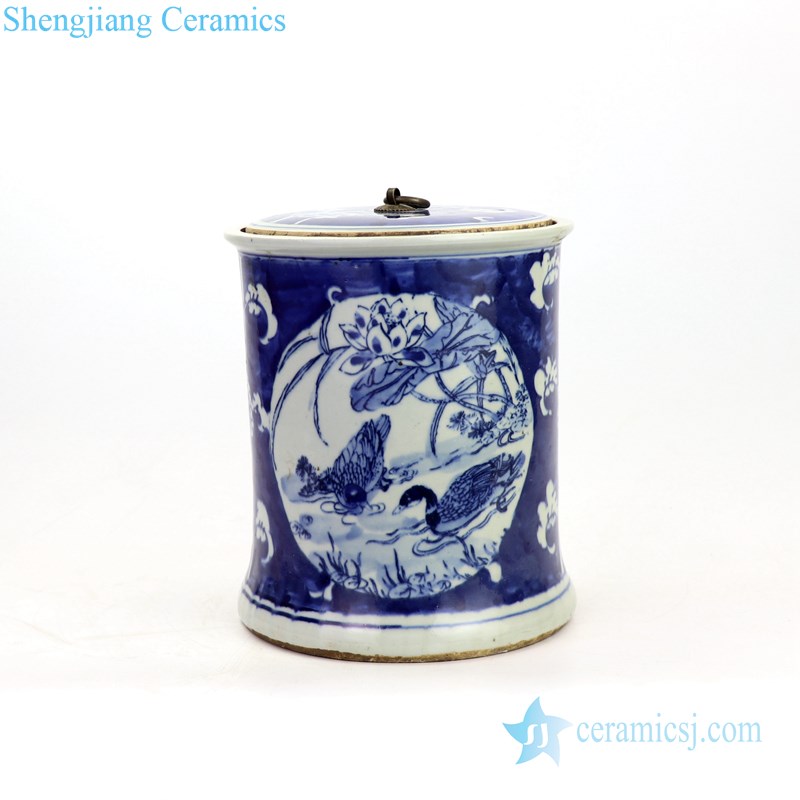 chinese traditional lotus design ceramic jar