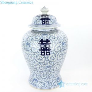 RZPI34 Shengjiang pure hand ceramic with interlocking branches of lotus jar with lid