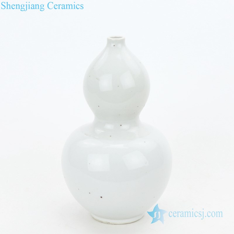 plain color ceramic vase