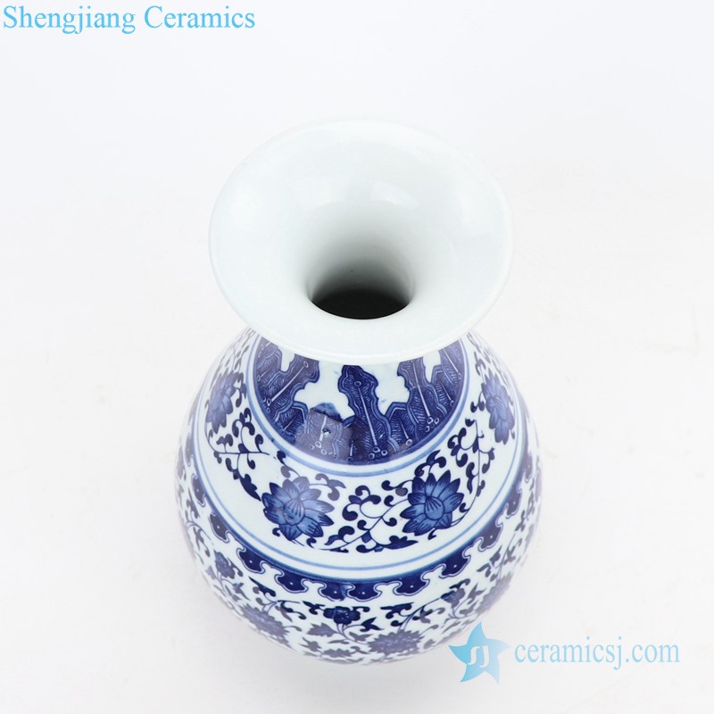 hand craft ceramic vase