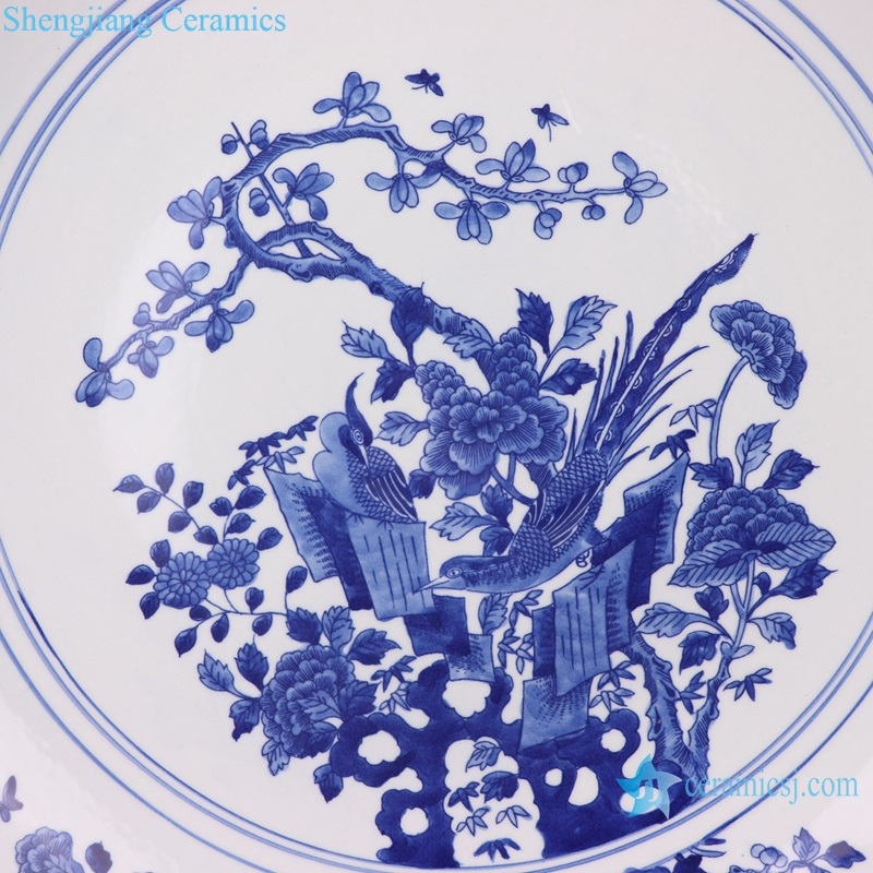 Jingdezhen Hand-painted  flower-and-bird plate