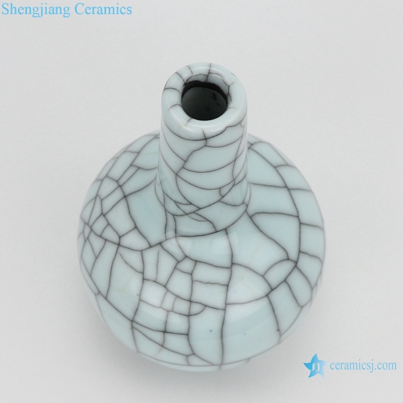 beautiful chinese Longquan celadon grain vase