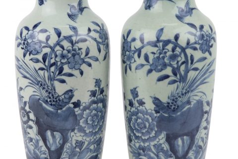 RZJG04 Antique hand-painted flower, bird, blue and white porcelain vase with wax gourd bottle