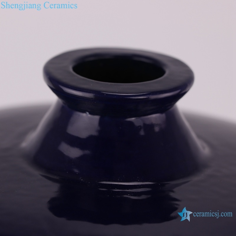  Chinese ceramic decoration vase blue top view