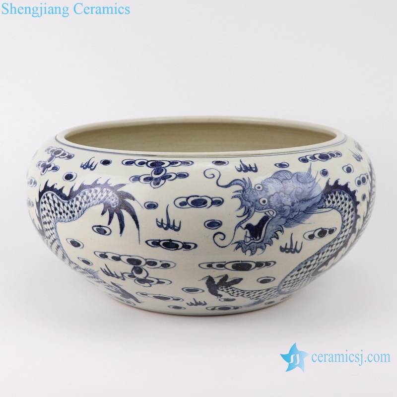 RZFH25 Chinese handmade blue and white ceramic pot dragon and fish design