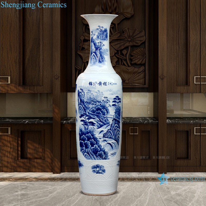  Jingdezhen porcelain blue and white porcelain has a long history vase