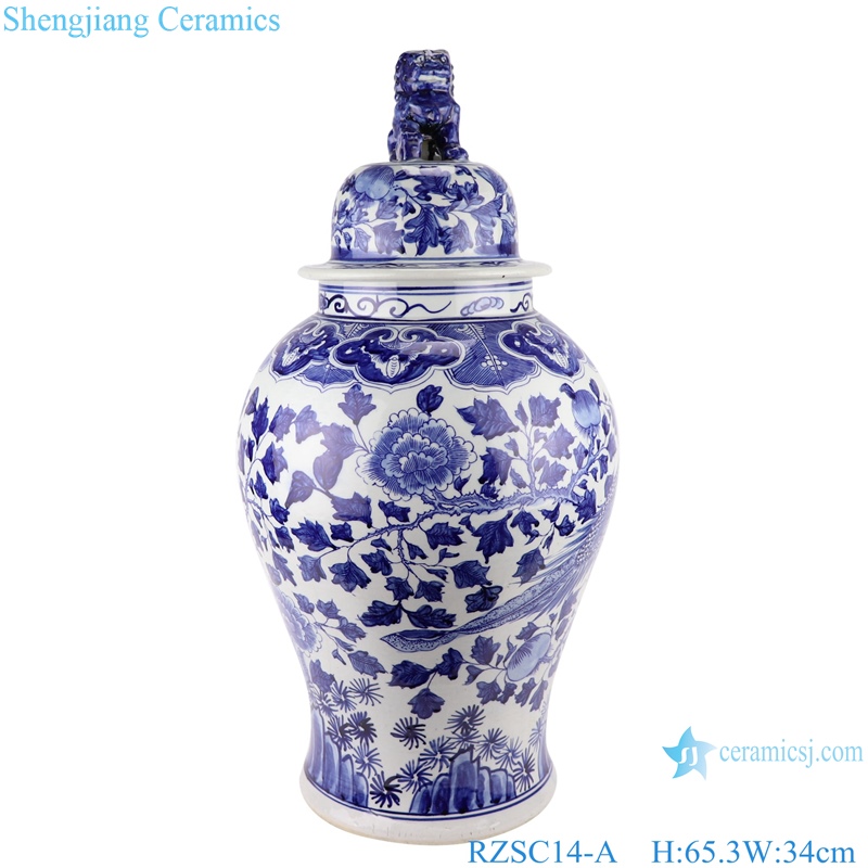  porcelain general jar with hand drawn figures in Chinese style