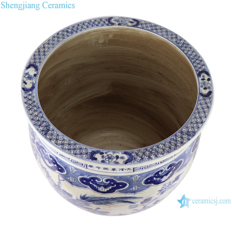 RZKM03 Blue and white imitation of the Qing Dynasty Kangxi year flower and bird pattern flower pot