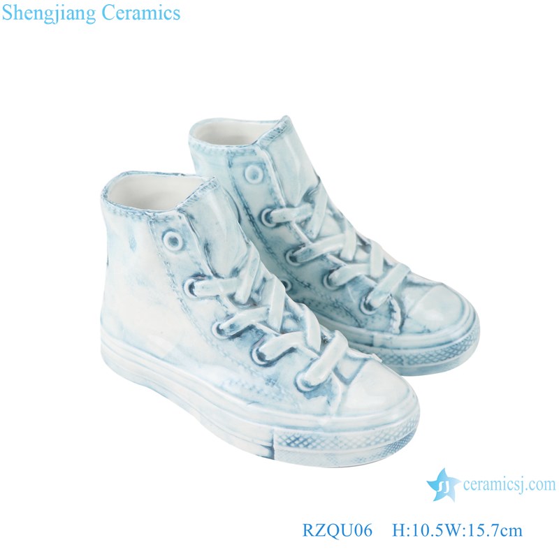 RZQU06 Colour glaze engraving denim straight tube small ceramic shoes for decoration-main figure