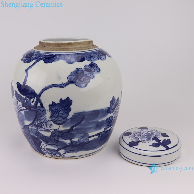 RZKT04-M Blue and white flower pattern porcelain storage pot with lid 