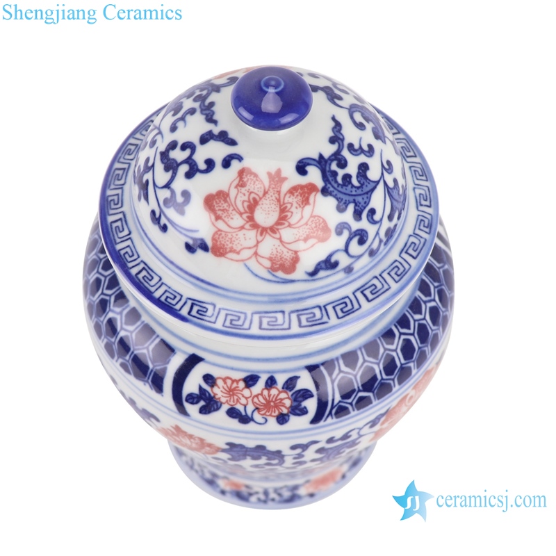 Blue and white youligong wrapped branch lotus general pot