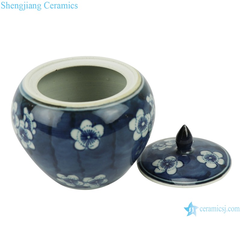 RZHC01-A Blue and white ice plum ceramic storage pot with lid