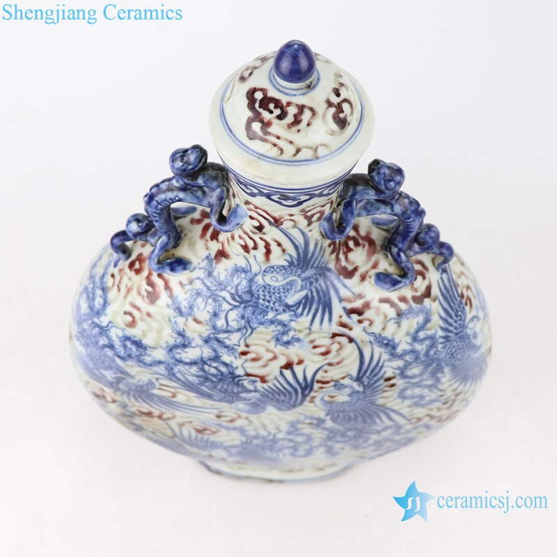 Blue and white handmade Chinese style antique court wine pot