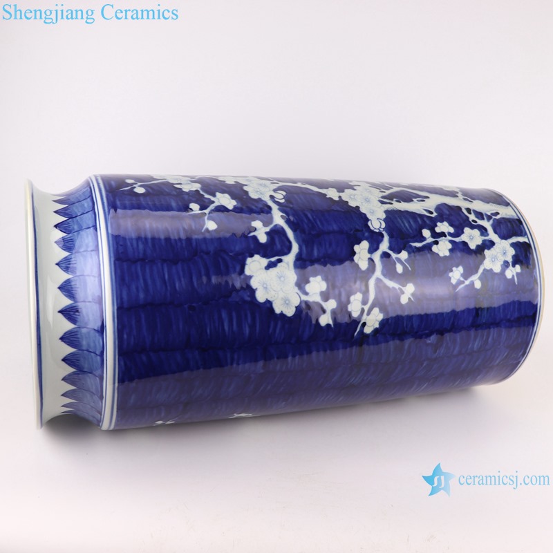 RZOY35-B Chinese style dark blue glazed white plum blossom hand paint porcelain rain umbrella stand holder