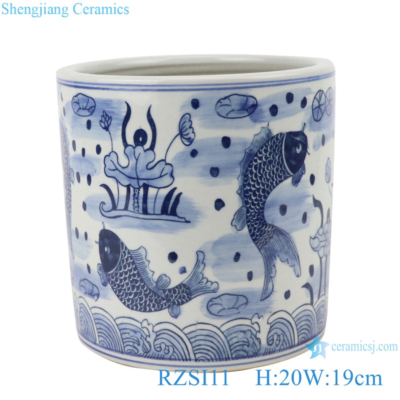 Blue and white fish and lotus pen holder small pot