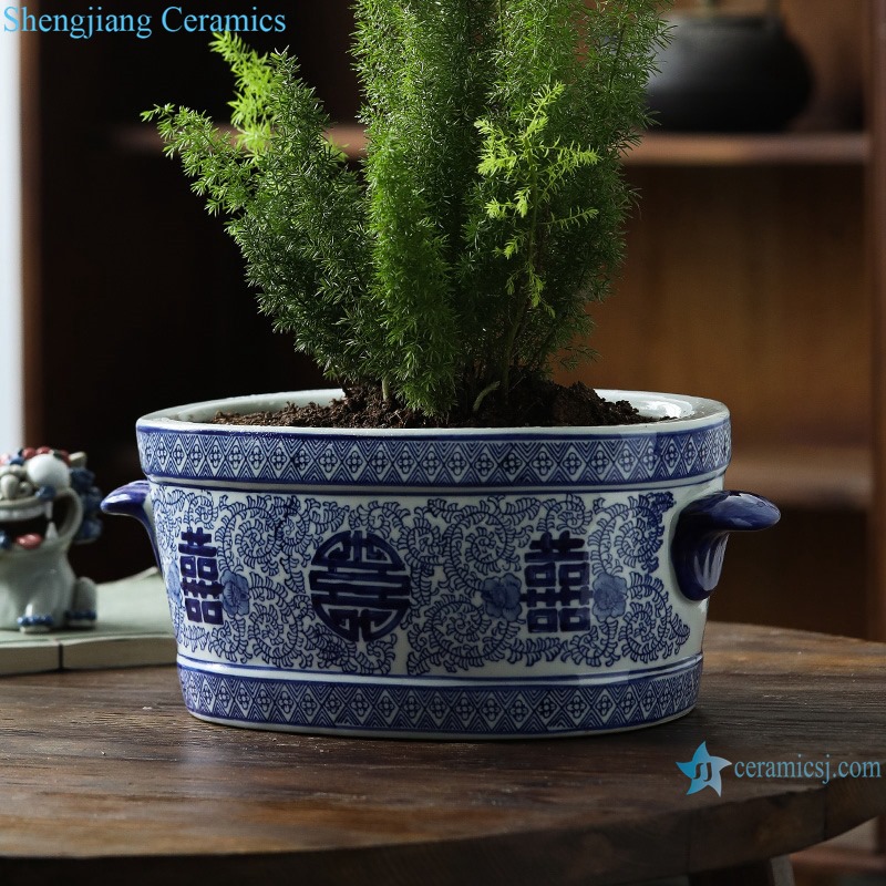 Blue&white flowerpot with oval ears and double happy design