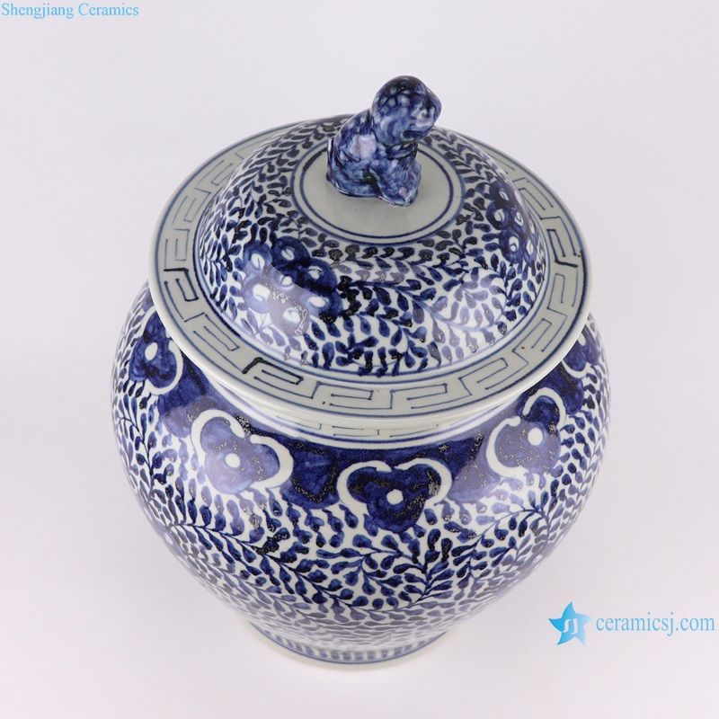 RZMA21 Jingdezhen Blue and White Porcelain Twisted Ceramic General Storage Pot Ginger Jars with lion lid