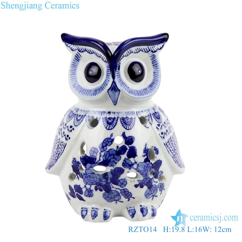Classical crafts blue and white Porcelain Carved owl ornaments Ceramic statues home furnishings