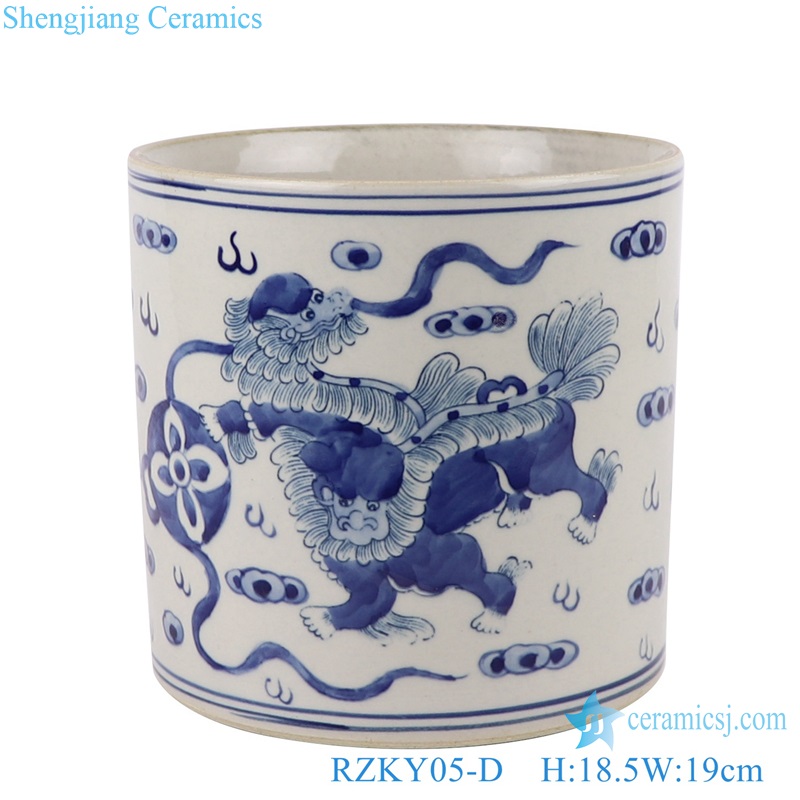 Jingdezhen Ceramics Blue and White Porcelain Desktop holder Storage Box Lion pattern Pen Holder