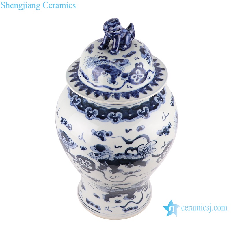 RZKY42 Blue and white Porcelain Antique Design Lion Design Ceramic pot Temple Ginger jars with lion head