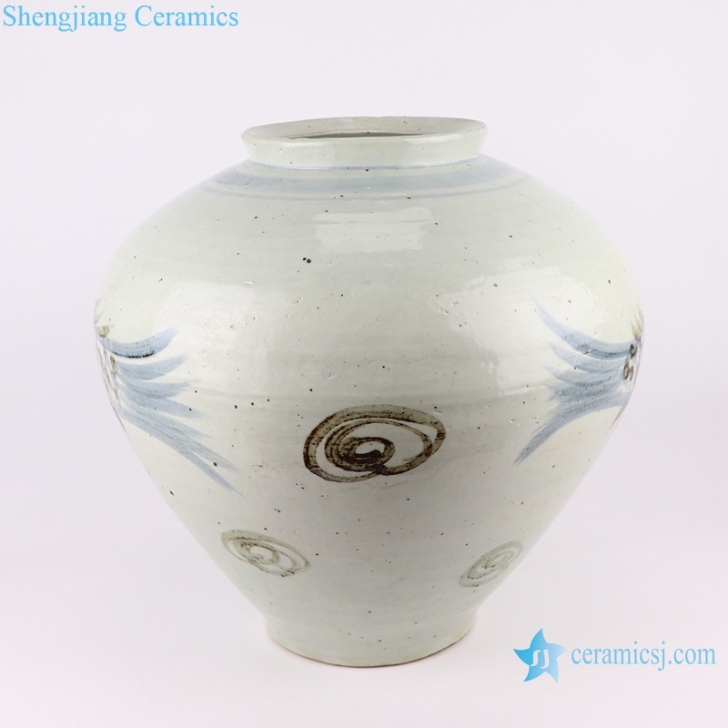 RZNA23 Blue and White Porcelain Under glazed red Fish Pattern Round Ceramic Pot Table Vase