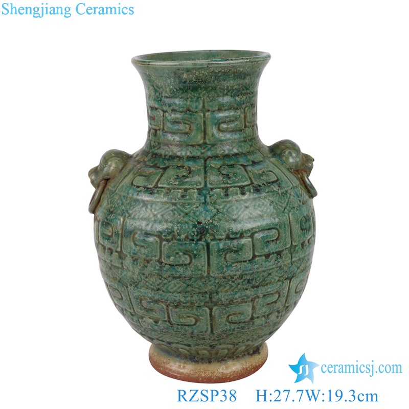 Porcelain Kiln green glazed Carving stripe Round Ceramic Vase with Lion Head