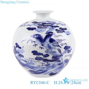 RYCI46-C Jingdezhen blue and white flower and bird pattern guava shape ceramic vase