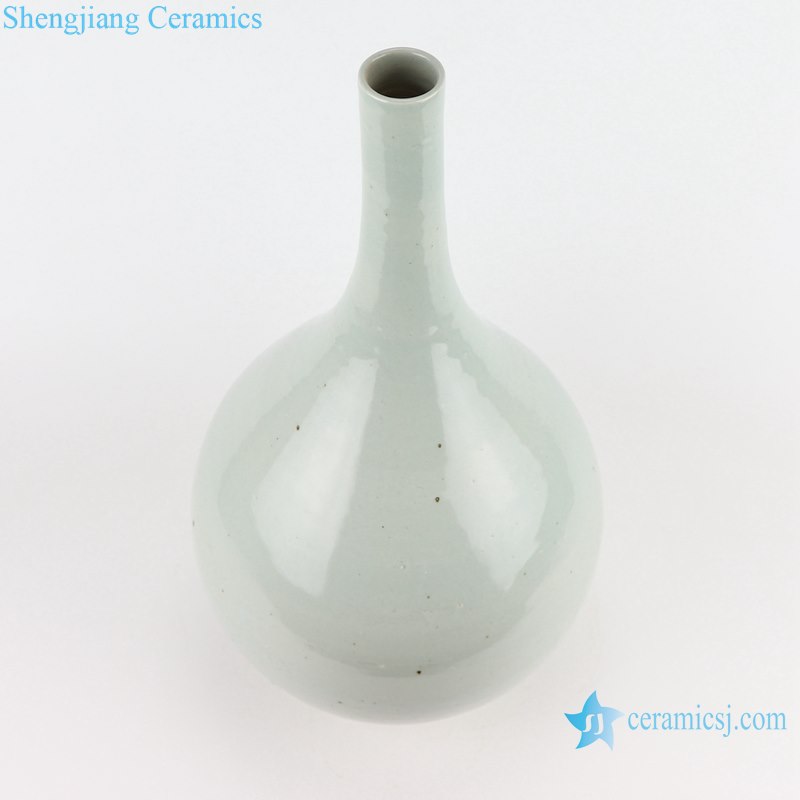 RZPI68 Egg white color ceramic porcelain water drop shape ornament