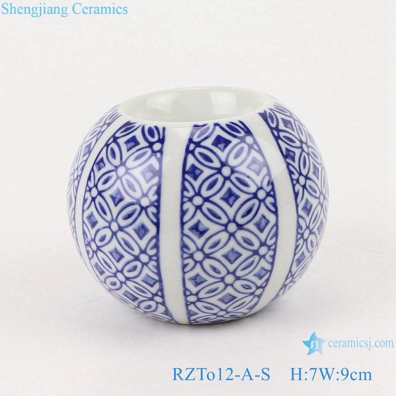 RZTo12-A-B-C-D-E Unique Jingdezhen Blue and White Ceramic Candle Holder