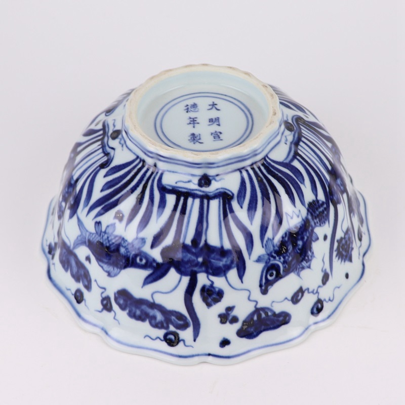 RXAG01 Antique Blue and White Porcelain Fish Lines and Pattern Hand painted Ceramic Bowl