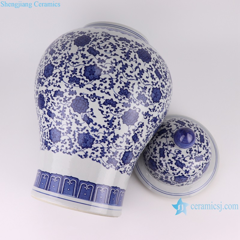 RYUJ37-A Blue and white interlocking branch lotus pattern big large porcelain ginger jar
