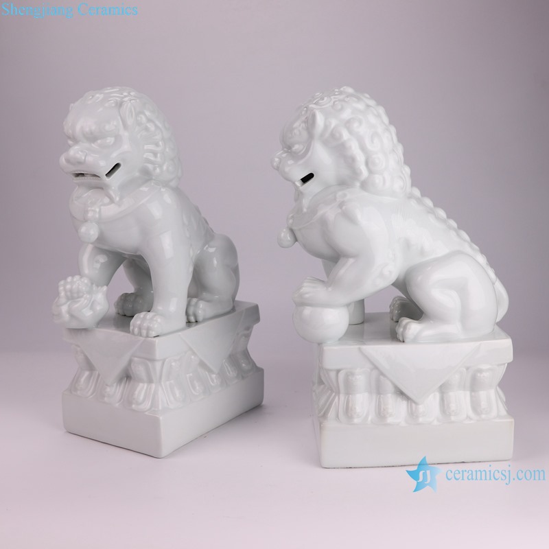 big size white color porcelain lion sculpture