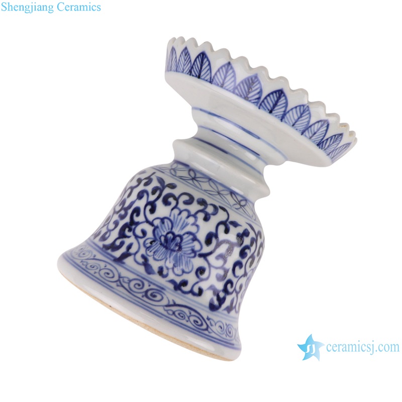 RZKR51 Blue and white porcelain candlestick Lotus Twisted flower pattern Candle Holder